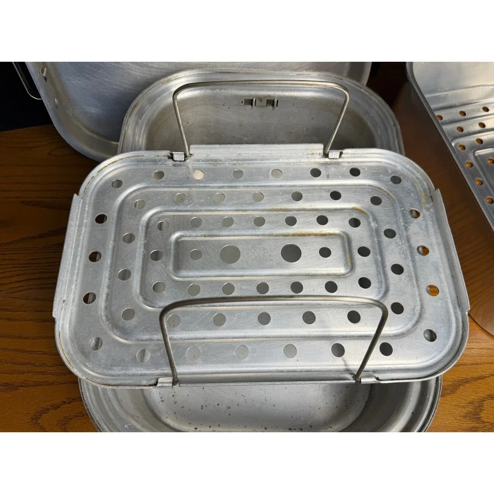 Vintage Wear-Ever Aluminum Roaster Steamer Set: No 825-LR 825-FR Made in USA